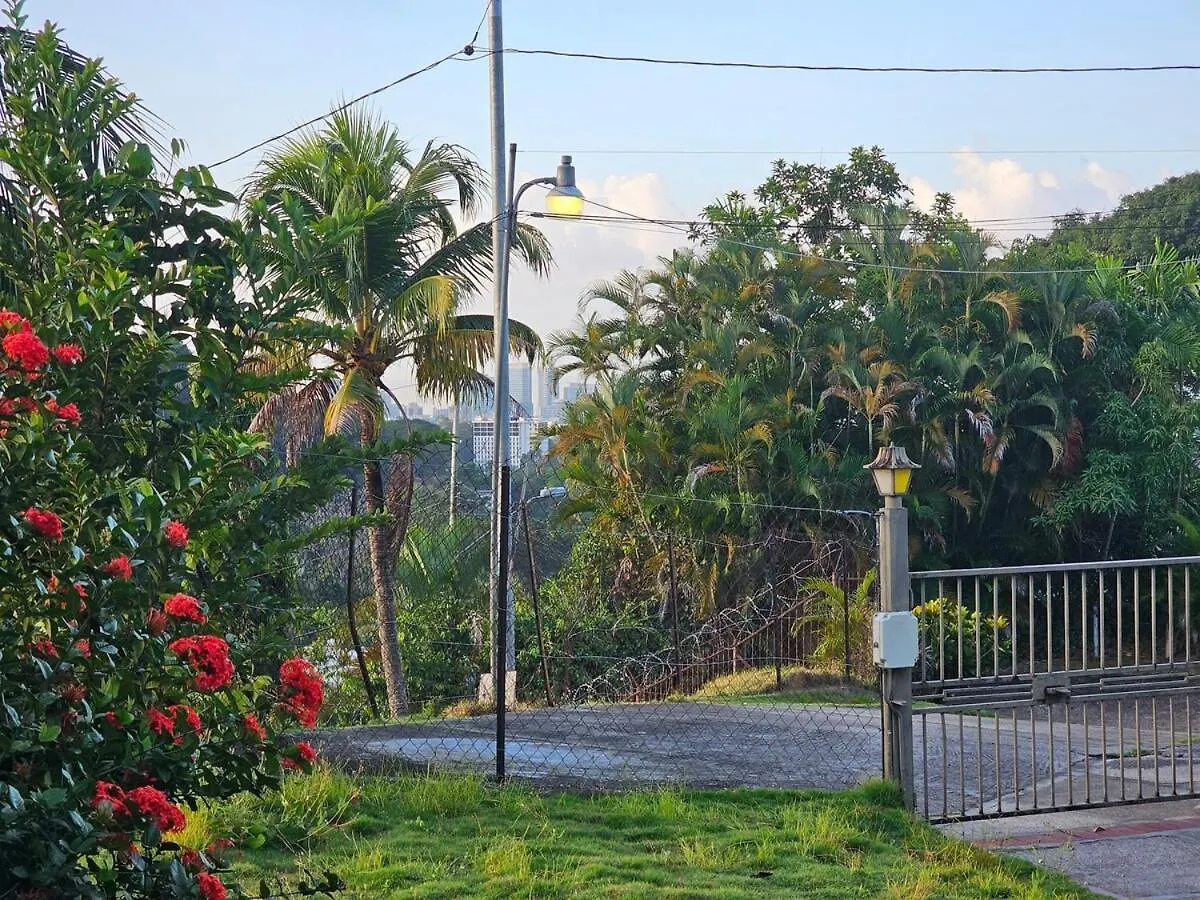 Cozy & Serene Apt Near Savannah Puerto de España  Trinidad y Tobago