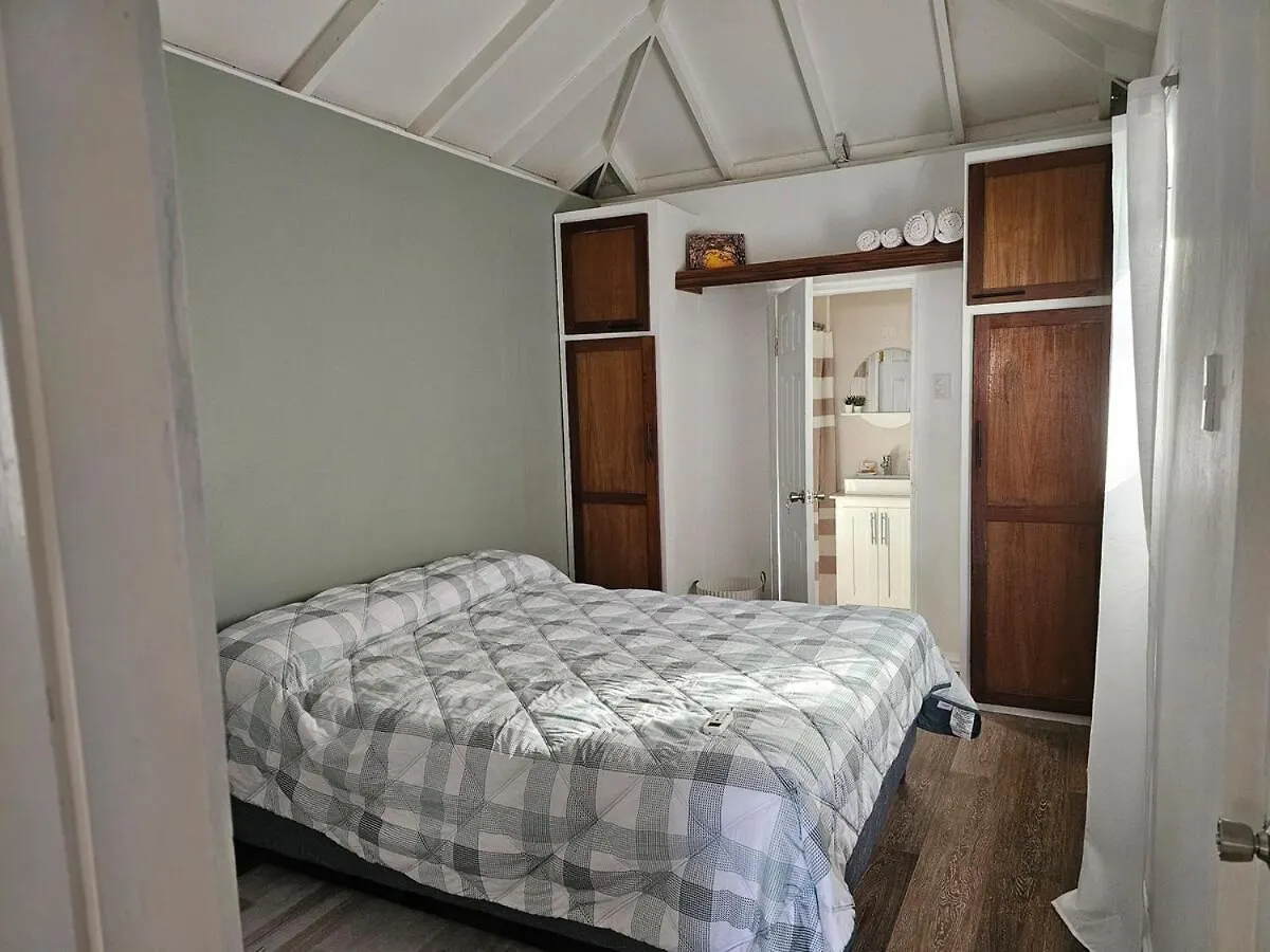 Apartment Cozy & Serene Apt Near Savannah Port of Spain
